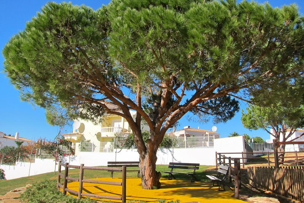 6 Bedroom Villa Brady Private With Pool And Garden Albufeira Exterior foto